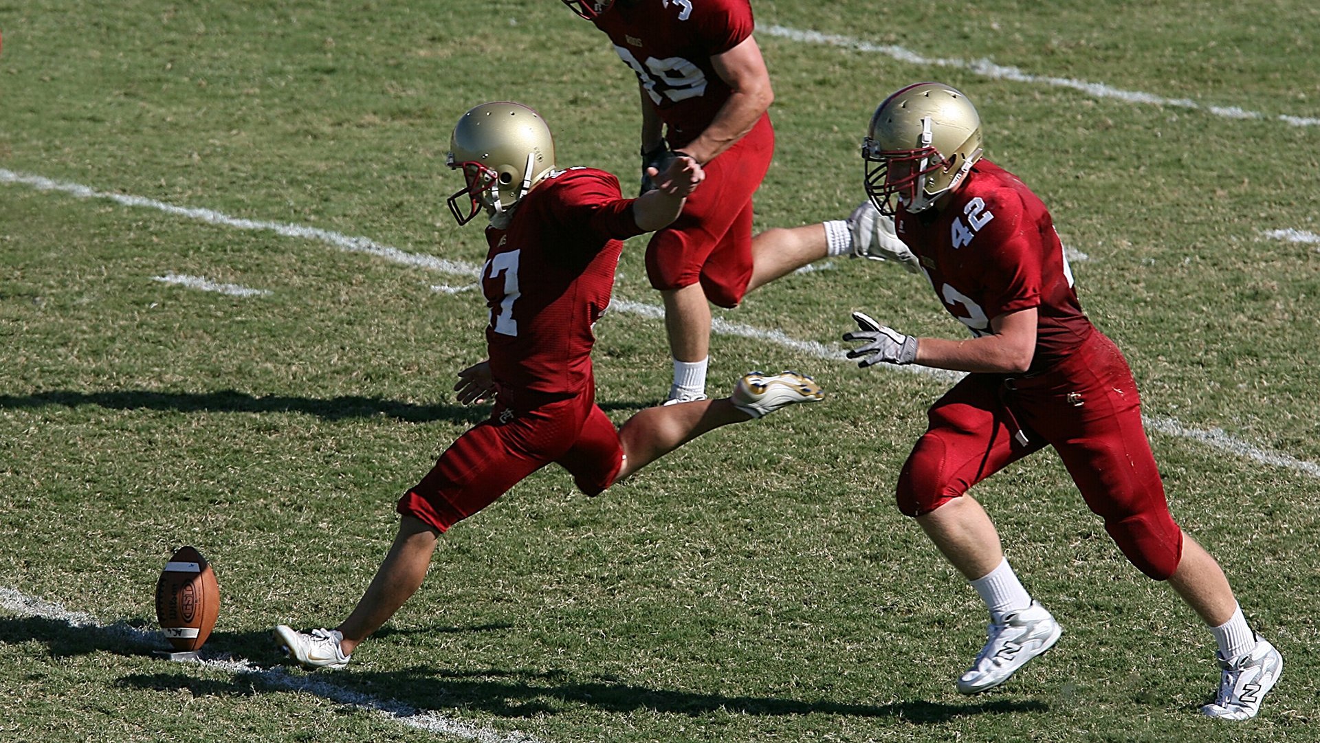 从世界杯预选赛看U23国足 激烈走势凸显希望，世界杯预选赛国足大胜