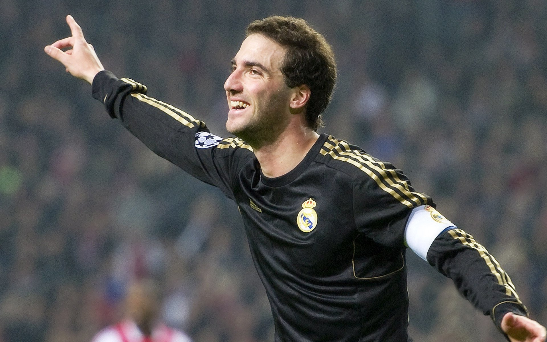 亚历克斯·格林伍德:袋鼠队后防新星,实力不容小觑,亚历克斯-格林伍德