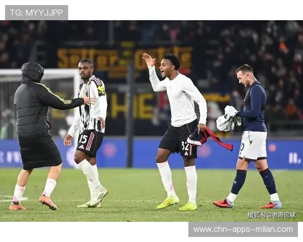 尤文图斯边路切换制造连续威胁球 尤文图斯边路切换制造连续威胁球